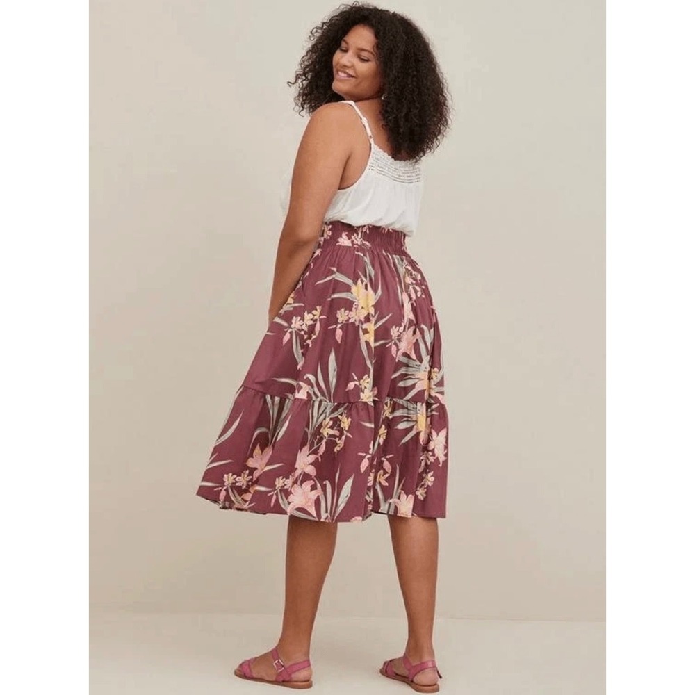 Torrid Floral Lily Tiered midi poplin Skirt Plus Size 3 Smocked Waist Lined - Picture 2 of 9